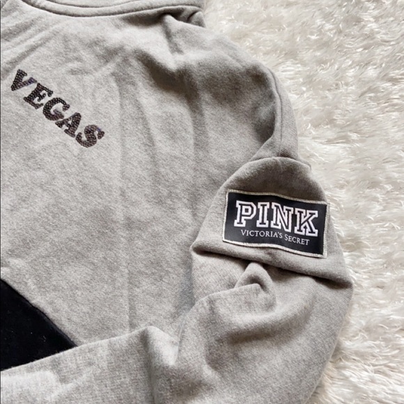 PINK Victorias Secret Las Vegas Cherry Quarter Zip - Picture 7 of 9